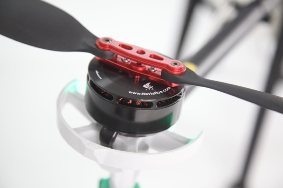 Demande personnalisée TPU Drone pulvérisateur de cultures pour l'application et la personnalisation de pesticides