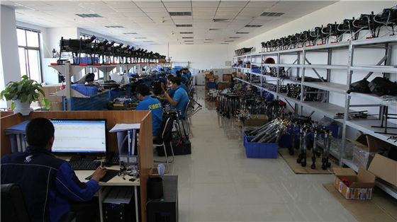 Drone professionnel de pulvérisation de pesticides de haute précision avec conception à démontage rapide