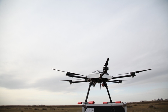 Étiquette autoadhésive M6FA Agriculture Drone Sprayer Uav pour la pulvérisation et le soin des cultures