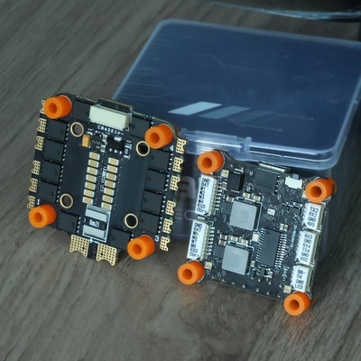 Radius de fonctionnement à distance 36X36mm ESC 50af7 V2 contrôleur de vol sur pile pour personnalisation
