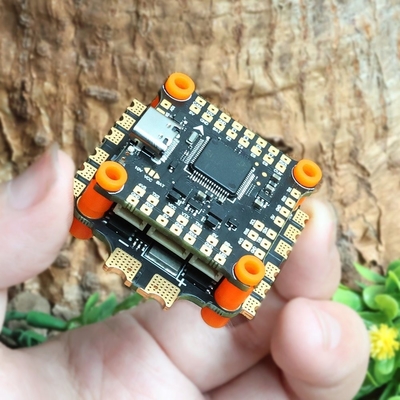 Radius de fonctionnement à distance 36X36mm ESC 50af7 V2 contrôleur de vol sur pile pour personnalisation