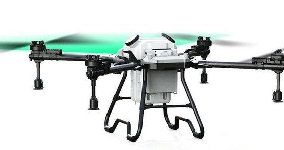 Drones commerciaux de pulvérisation de cultures de 50 L avec charge utile de 98 kg et fonction de pulvérisation personnalisée