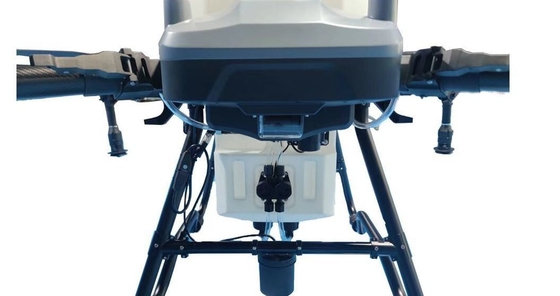 Forme de pulvérisation sectorielle Agriculture Drone pulvérisateur pour fermes et jardins