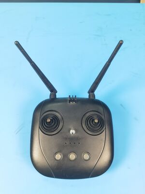 Drone de pulvérisation agricole avec évaluation automatique alimentée par l'IA de vol simulé en ligne et 30 modules de formation complets