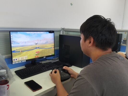 Outil de formation à la cartographie avec évaluation automatique basée sur l'IA et 30 modules de formation complets pour les capacités d'intervention d'urgence