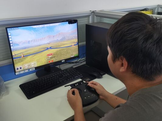 Boîte à outils de formation des drones de conception modulaire avec positionnement précis RTK et résistance au vent de niveau 7 pour le débogage des drones