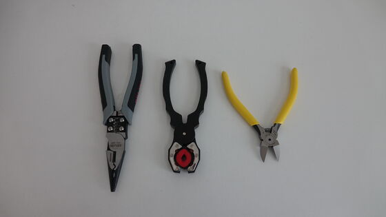 Drone agricole de haute précision 12000 W Durée de vol avec pulvérisateur UAV de forme de pulvérisation de secteur