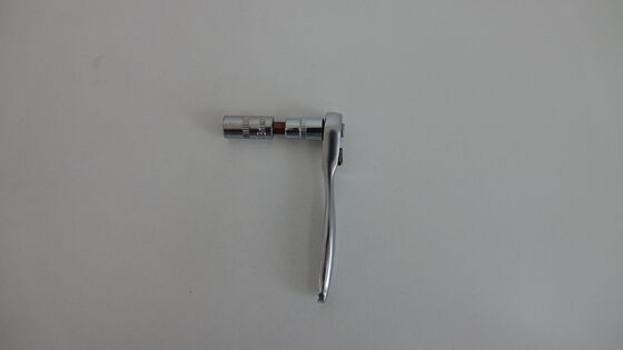 Drone agricole de haute précision 12000 W Durée de vol avec pulvérisateur UAV de forme de pulvérisation de secteur