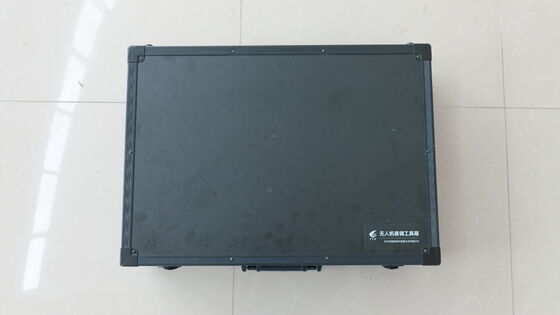 Drone agricole de haute précision 12000 W Durée de vol avec pulvérisateur UAV de forme de pulvérisation de secteur