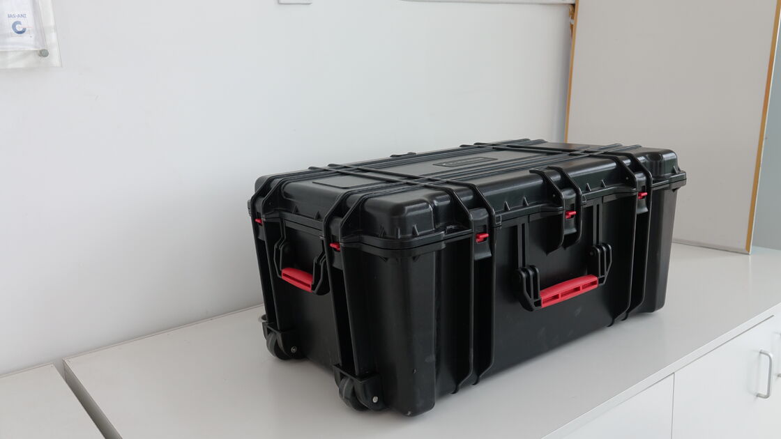 Système de formation de drones de positionnement RTK de haute précision avec résistance au vent de niveau 7 et conception modulaire pour l'enseignement professionnel des drones