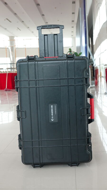 Boîte à outils UAV de conception modulaire avec RTK de haute précision et résistance au vent de niveau 7 pour kit de formation de drones